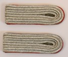Heer Artillery Leutnant in the Reserve Shoulder Straps  thumbnail