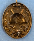  Wound Badge in Black 1939 maker marked L/11 thumbnail